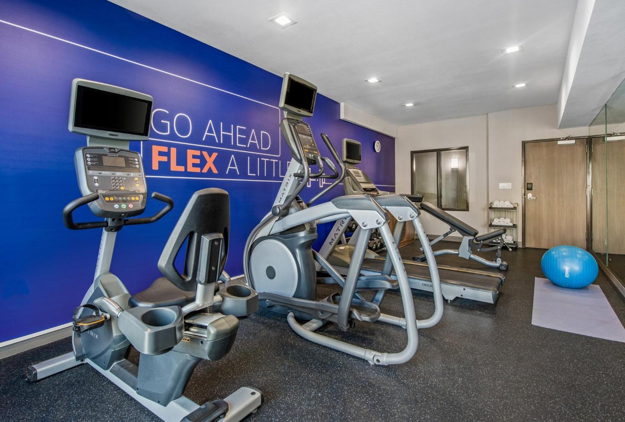 Holiday Inn Express San Diego - Sorrento Valley By Ihg Exteriör bild
