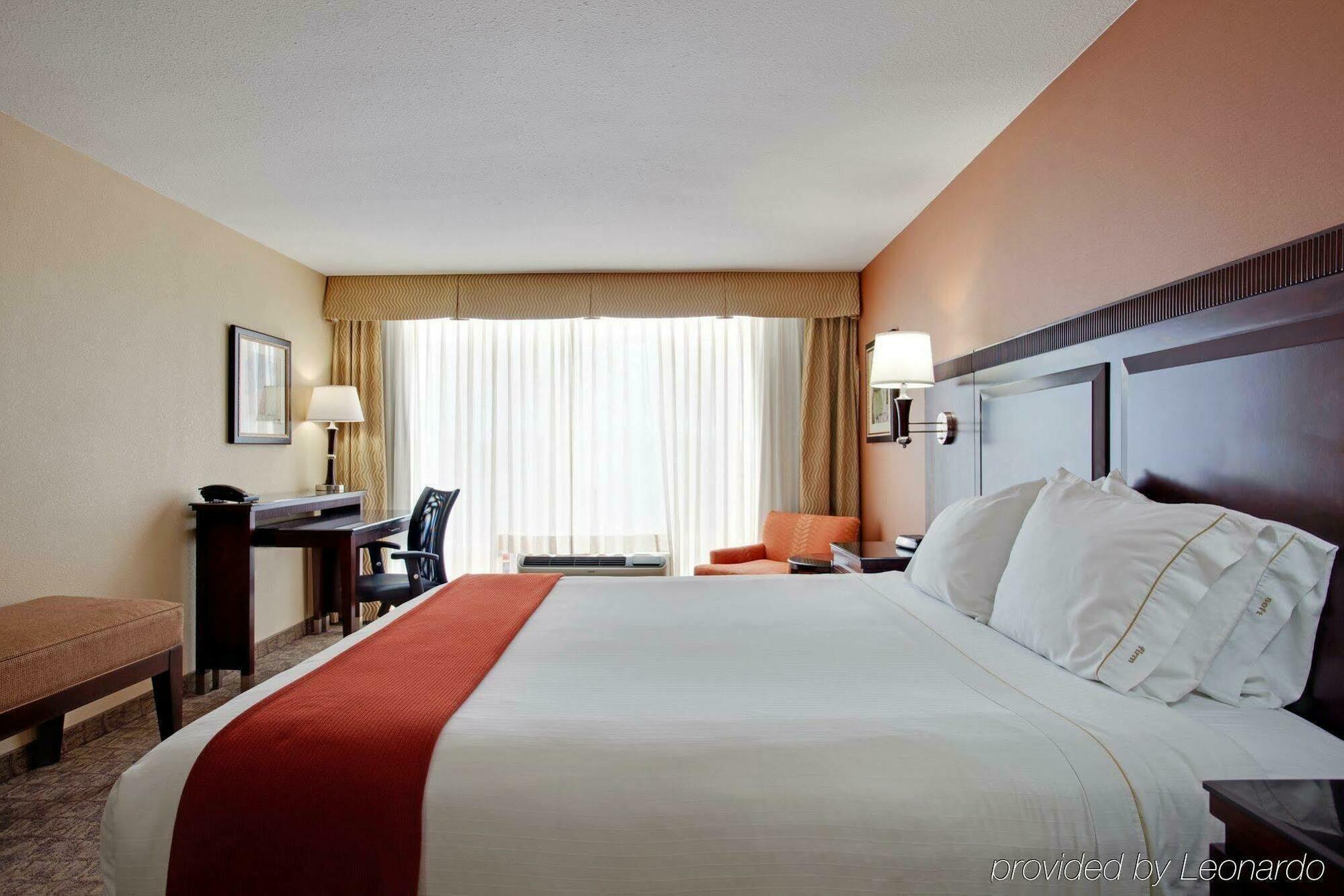 Holiday Inn Express San Diego - Sorrento Valley By Ihg Rum bild